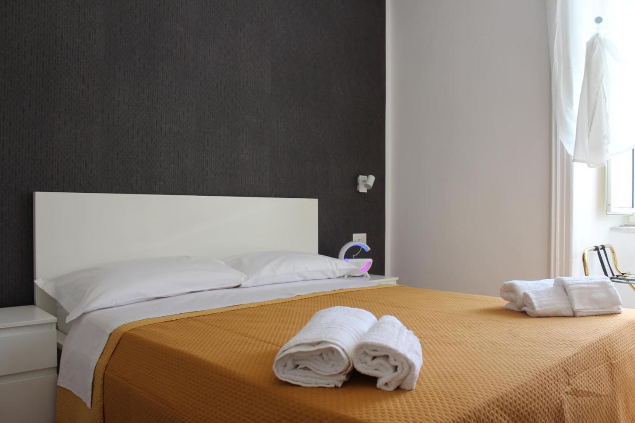 Nel Cuore Del Vomero Apartament Napels Buitenkant foto