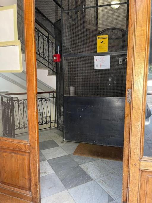 Nel Cuore Del Vomero Apartament Napels Buitenkant foto