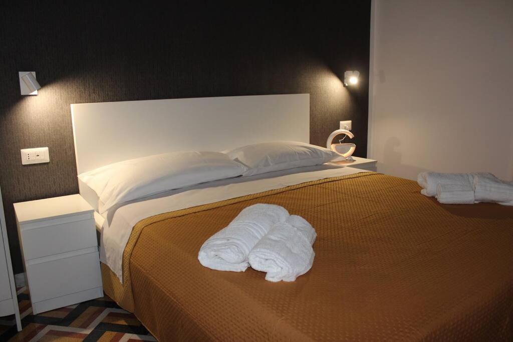 Nel Cuore Del Vomero Apartament Napels Buitenkant foto
