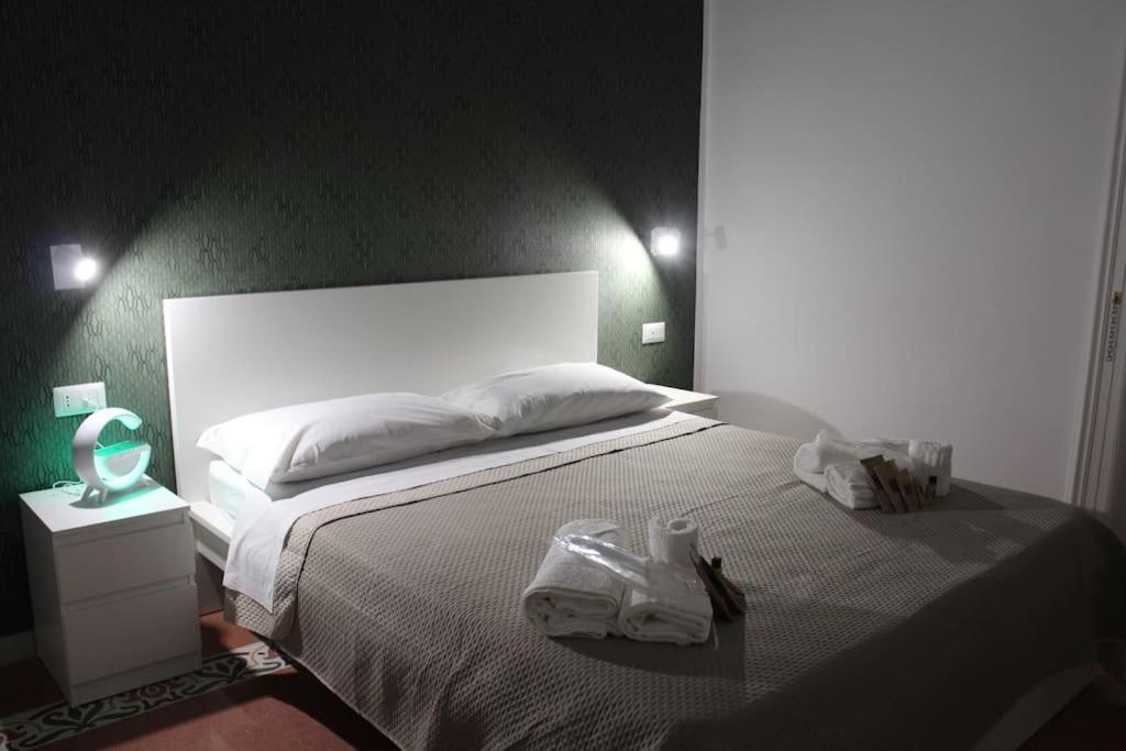 Nel Cuore Del Vomero Apartament Napels Buitenkant foto