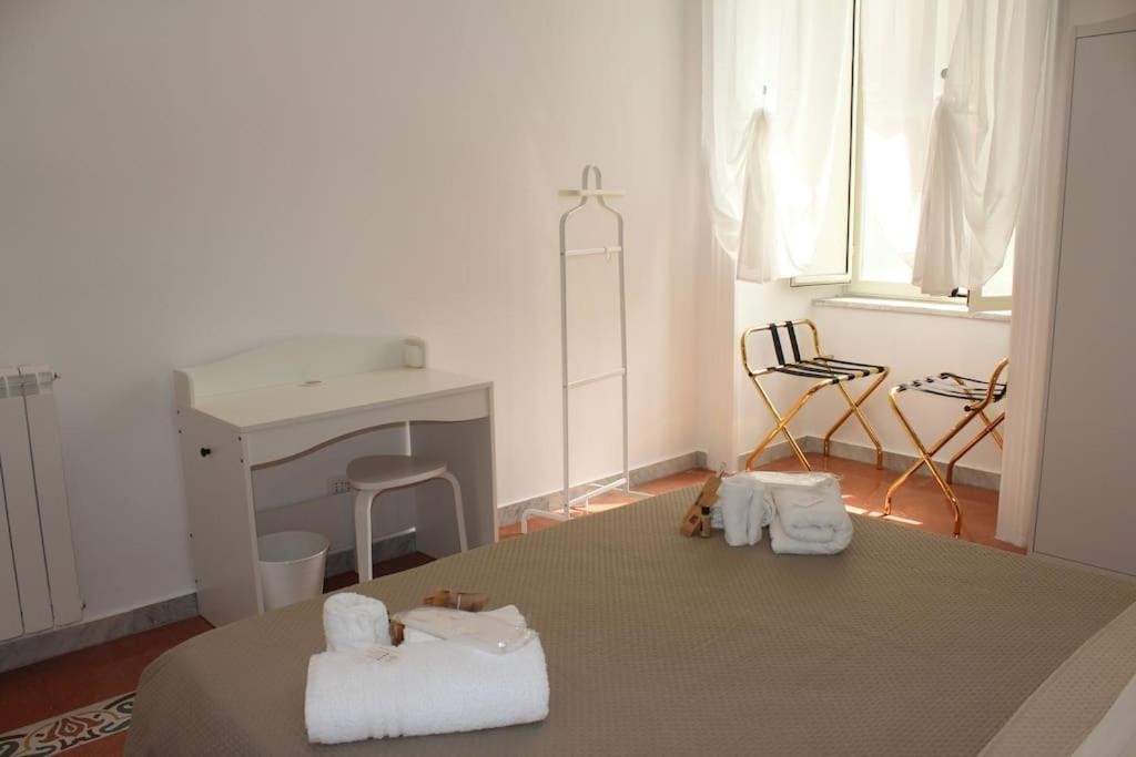 Nel Cuore Del Vomero Apartament Napels Buitenkant foto